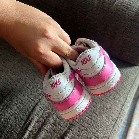 Nike Pink and White Sneakers - Picture 4 of 9